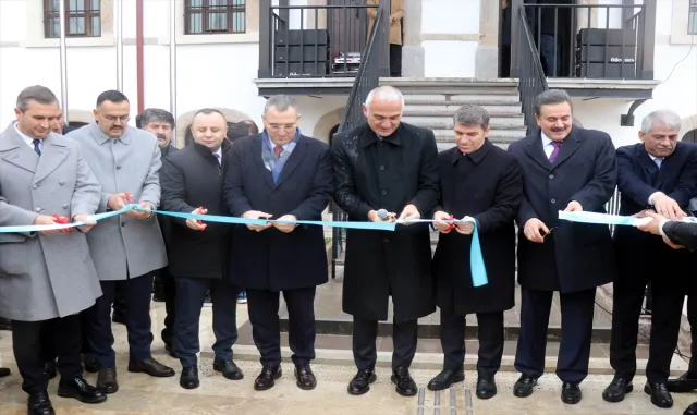 Kültür ve Turizm Bakanı Ersoy, Amasya'da kütüphane açılışında konuştu: