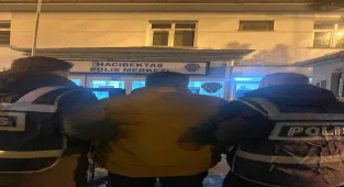 Nevşehir'de yakalanan hırsızlık şüphelisi tutuklandı