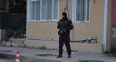 Son Dakika: Yalova'da terör örgütü DEAŞ'a yönelik operasyonla ilgili geçici yayın yasağı getirildi