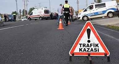 3 aracın karıştığı trafik kazasında 1 kişi yaralandı