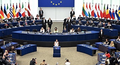 AB'den ABD'ye çıkarlarımı korumaya hazırım mesajı