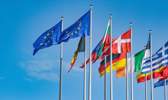 ABD uçaklarının rutin faaliyetler kapsamında Grönland'da konuşlandırılacağı bildirildi