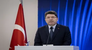 Adalet Bakanı Tunç, Bartın'da gündeme ilişkin soruları yanıtladı: