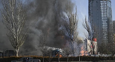 Ankara'da Emniyete ait otoparkta çıkan yangın söndürüldü