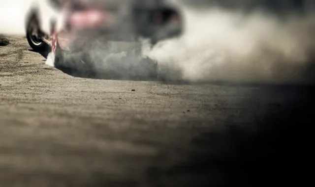 Ankara'da trafikte drift atan 2 sürücüye adli işlem uygulandı