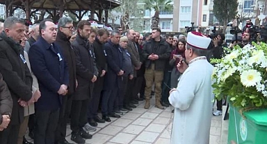 CHP Genel Başkanı Özel, eski Maden Mühendisleri Odası Başkanı Özbilgin'in cenaze törenine katıldı