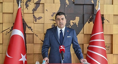 CHP Sözcüsü Emre, İstanbul'da basın toplantısı düzenledi