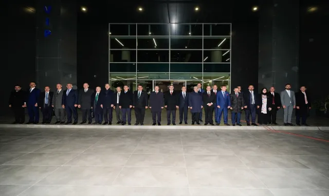 Cumhurbaşkanı Yardımcısı Yılmaz, Ercan Havalimanı'nda açıklamalarda bulundu: