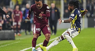 Futbol: Trendyol Süper Lig / Fenerbahçe: 1 - Göztepe: 1 (İlk yarı)