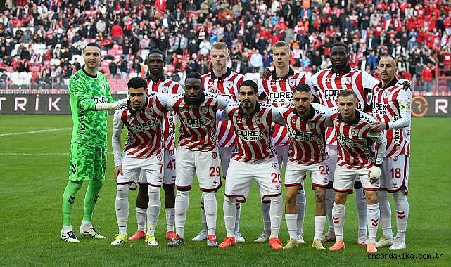 Futbol: Trendyol Süper Lig / Samsunspor: 0 - Kocaelispor: 0 (ilk yarı)