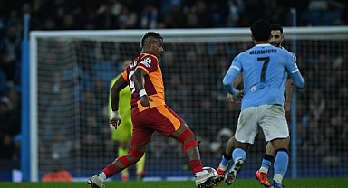 Galatasaray, UEFA Şampiyonlar Ligi'nde play-off turuna yükseldi