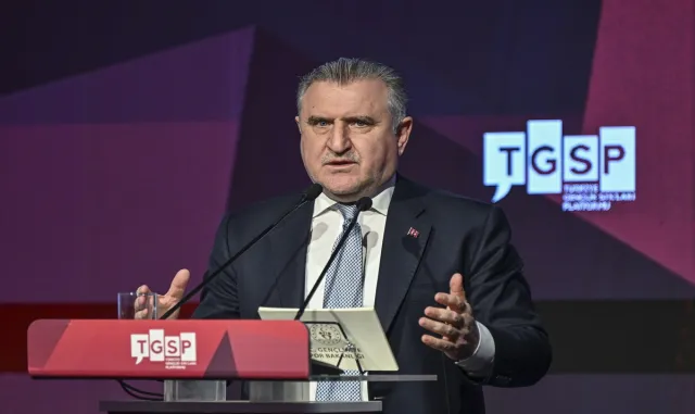 Gençlik ve Spor Bakanı Bak, TGSP'nin 5. Olağan Genel Kurulunda konuştu: