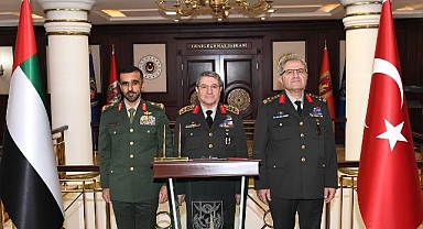 Genelkurmay Başkanı Orgeneral Bayraktaroğlu, BAE Kara Kuvvetleri Komutanı Tümgeneral Halami'yi kabul etti