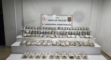 Hakkari'de 60 kilo 400 gram uyuşturucu ele geçirildi 