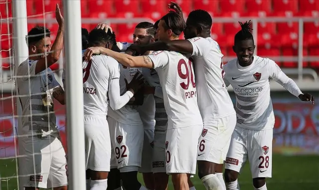 Hatayspor, orta saha oyuncusu Muhammed Gönülaçar'ı transfer etti