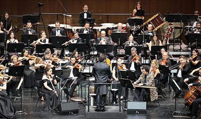 İDSO konserinde Mozart ve Sibelius eserleri AKM'de seslendirildi