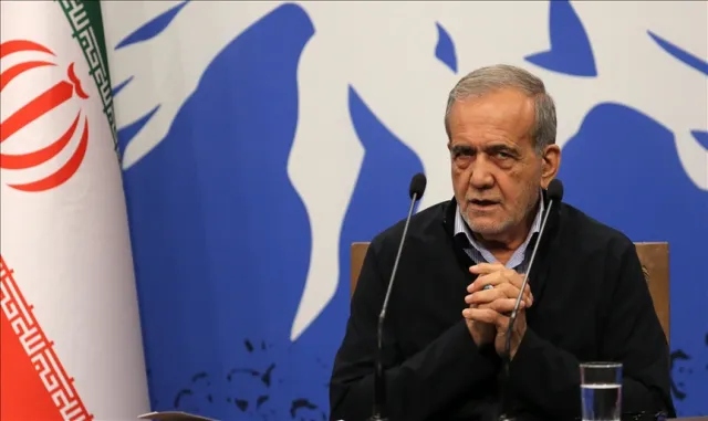 İran Cumhurbaşkanı Pezeşkiyan ile Suudi Arabistan Veliaht Prensi Bin Selman telefonda görüştü