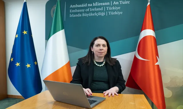 İrlanda'nın Ankara Büyükelçisi Brosnan, AA'nın Yılın Kareleri oylamasına katıldı