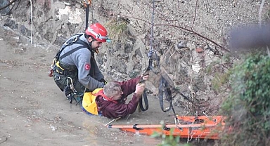 İzmir'de sağanak etkili oluyor (GÜNCELLEME)