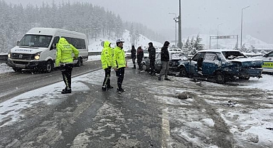Kahramanmaraş'ta kar yağışı etkili oluyor
