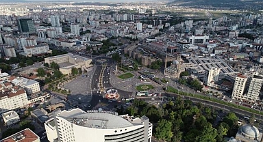 Kayseri Büyükşehir Belediyesinden çiftçilere 2025'te 12,5 milyon liralık tohum ve fidan desteği