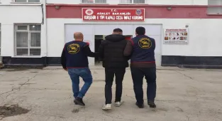 Kırşehir'de firari 2 hükümlü yakalandı