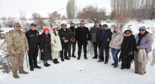 Moğolistan büyükelçilik heyeti, Van'da Hülagü Han'ın saray kalıntılarının bulunduğu alanı ziyaret etti