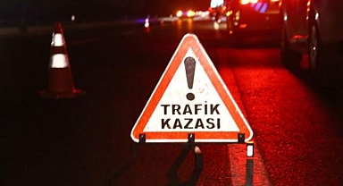 Otomobille minibüs çarpıştı kazada 2 kişi yaralandı