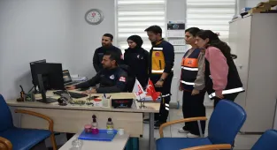 Şırnak 112 Acil Çağrı Merkezi operatörleri, AA'nın Yılın Kareleri oylamasına katıldı