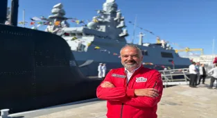 STM, milli teknolojilerle 44 askeri gemiye imza attı