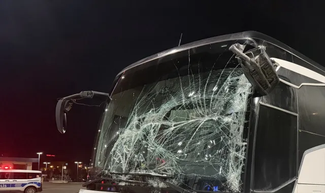 Trabzon'da terminalde otobüsün çarptığı çocuk yaralandı