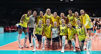 Voleybol: Vodafone Sultanlar Ligi / Fenerbahçe Medicana: 3 - Eczacıbaşı Dynavit: 1