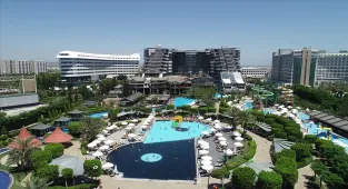 Yerli turistler geçen yılın üçüncü çeyreğinde 276,1 milyar lira seyahat harcaması yaptı