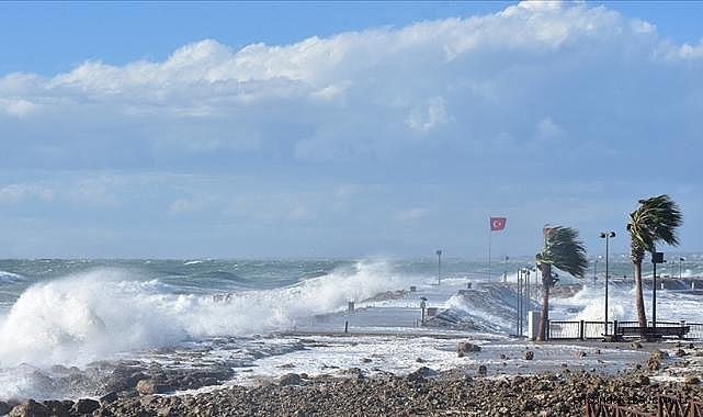 Bu illerde yaşayanlar dikkat! Fırtına ve kuvvetli sağanak uyarısı