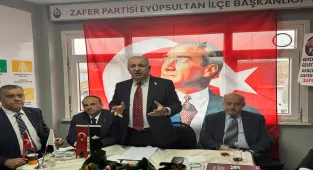Zafer Partisi Genel Başkanı Özdağ, partisinin Eyüpsultan ilçe başkanlığını ziyaret etti