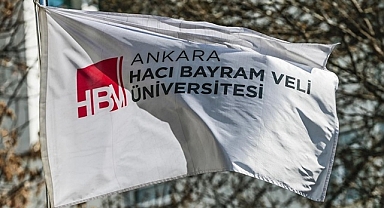 AHBV Üniversitesi İletişim Fakültesi Dekanlığına Prof. Dr. Mehmet Sezai Türk atandı