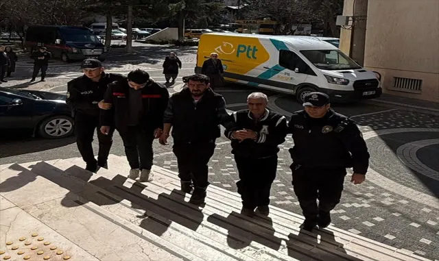 Akşehir'de kaçak tütün operasyonunda 1 kişi tutuklandı 