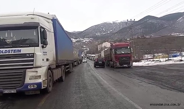 Ardahan-Şavşat kara yolunda ulaşım normale döndü