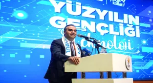 Bakan Kacır, AK Parti Yüzyılın Gençliği Buluşmaları'nda konuştu