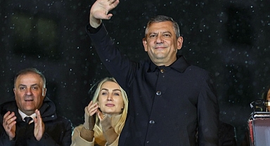 CHP Genel Başkanı Özel, partisinin Ataşehir mitingine katıldı