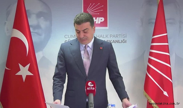CHP Parti Sözcüsü Zeynel Emre İstanbul'da basın toplantısı düzenledi