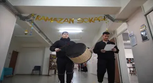 Edirne'de öğrenciler okullarında Ramazan Sokağı oluşturdu