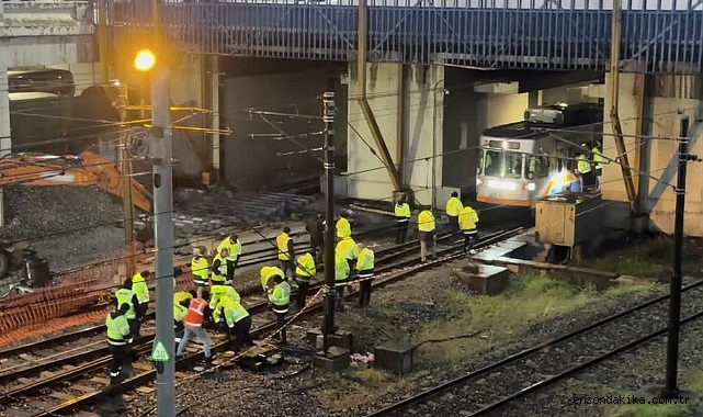 Esenler'de metronun raydan çıkması sonucu aksayan seferler normale döndü (GÜNCELLEME 2)