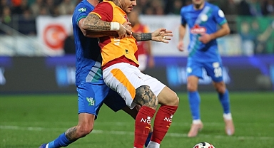 Galatasaray, Rize'de 3 puanı 3 golle aldı.. İşte son değerlendirmeler...