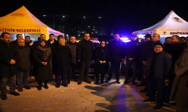 Gaziantep'te 6 Şubat 2023'teki depremlerde hayatını kaybedenler anıldı