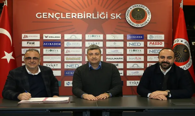 Gençlerbirliği'nde teknik direktörlük görevine Levent Şahin getirildi