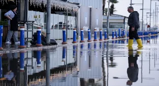 GÜNCELLEME - İzmir'de sağanak etkili oldu