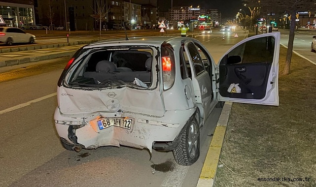İki otomobil çarpıştı: Kazada 6 kişi yaralandı