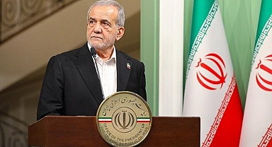 İran Cumhurbaşkanı'ndan ülke basınına komşu ülkelerin liderlerine hakaret edilmemesi uyarısı