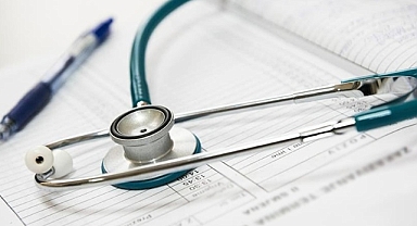 İstanbul'da devlet hastanesinde görevli 2 doktor rüşvet suçlamasıyla gözaltına alındı